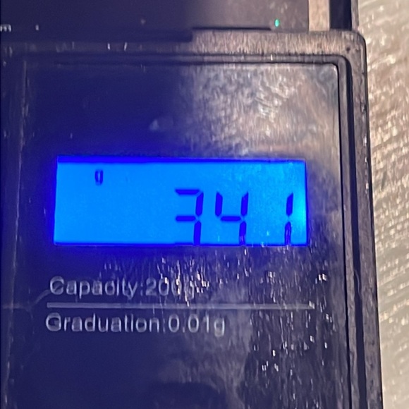 1.25” silver tone heart shaped pendant & 28 prong set crystal setting - Picture 8 of 8